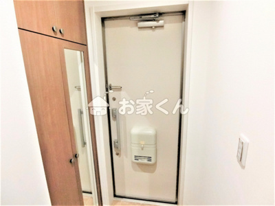 【玄関】 | tavolozza Kamisawa | シューズボックス付き玄関