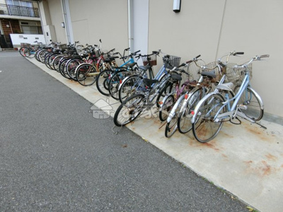 【駐車場】 | ビエラコート須磨 | 駐輪スペース