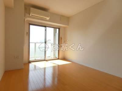 【居間・リビング】 | ビエラコート須磨 | 室内