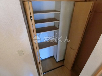 【収納】 | リヴィエーラ須磨