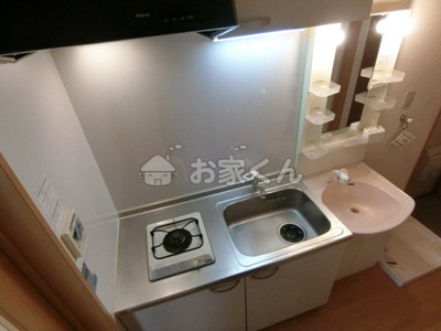 【キッチン】 | リヴィエーラ須磨 | ガスコンロ付きシステムキッチン