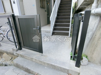 【エントランス】 | 岡田ハイツ