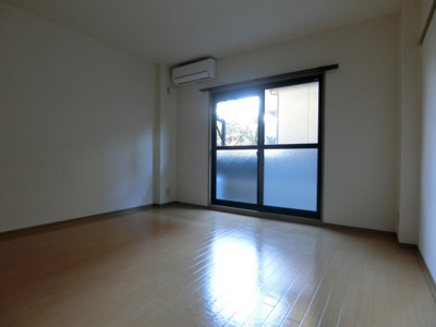 【居間・リビング】 | セトル月見山 | 室内