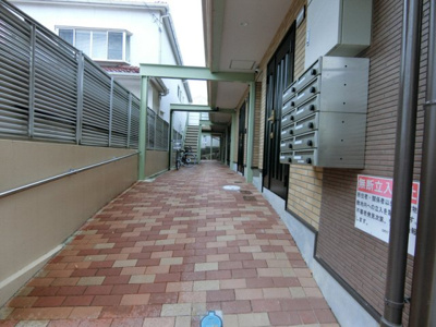 【エントランス】 | ヒルサイド若木レジデンス