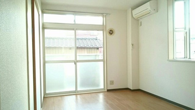 【居間・リビング】 | イーストコート