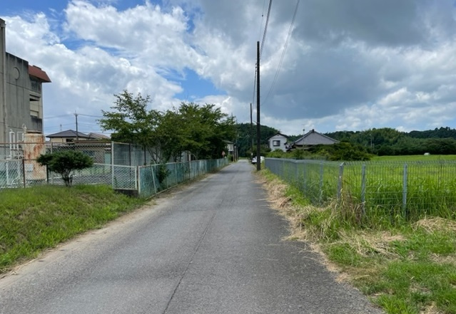 【前面道路含む現地写真】 | 香取市観音　売地 | 前面道路写真です
