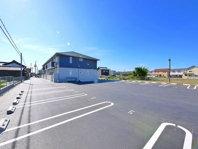 アーバンコートMの駐車場|駐車場があります