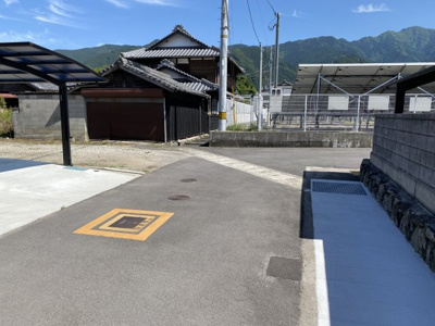  | 新居浜市萩生　売土地