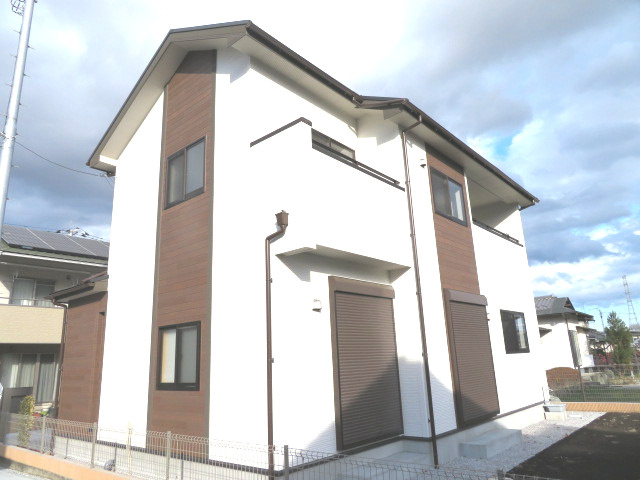 高崎市吉井町小串　中古2170の外観|外観もきれいです