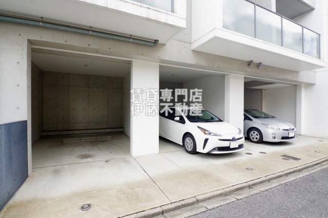 クレイタスパークVの駐車場