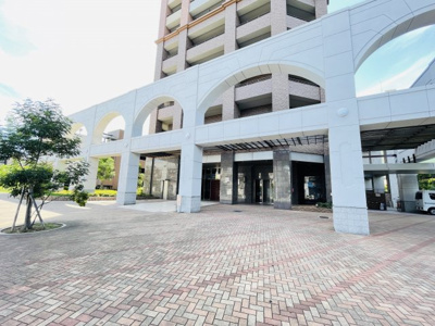 【外観】 | キングスクエアランドレックスC棟 | ☆即日・複数件・他社様広告物件内覧可・未公開物件情報有 お気軽にお問合せ下さいませ。