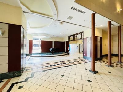 【エントランス】 | キングスクエアランドレックスC棟 | ☆即日・複数件・他社様広告物件内覧可・未公開物件情報有 お気軽にお問合せ下さいませ。