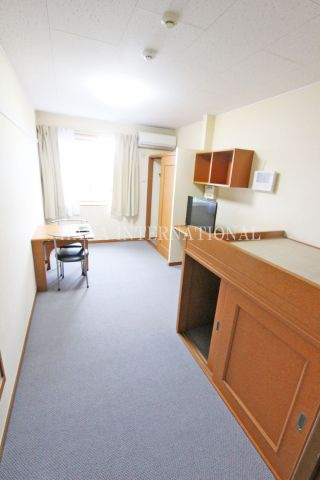 レオパレスＧａｔｅｓＭｉｌｌｓ  の居間・リビング