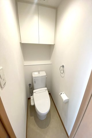 OTO寺家駅前のトイレ