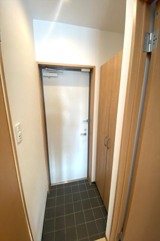 OTO寺家駅前の玄関