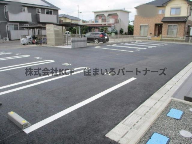 シュトラールの駐車場|駐車場です