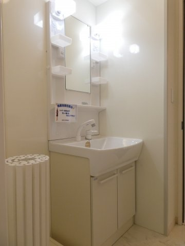 ユグドソレイユの独立洗面台