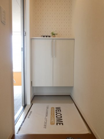 ユグドソレイユの玄関|シューズボックス付き