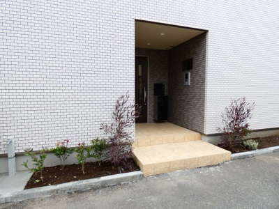 【エントランス】