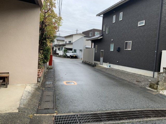 【No.5892】青葉町3丁目/2LDKS/未入居/家具＆太陽光発電付の前面道路含む現地写真