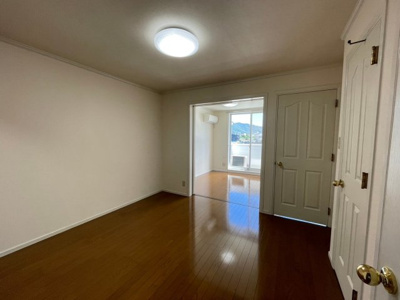 【居間・リビング】 | ホワイトタウン寺前