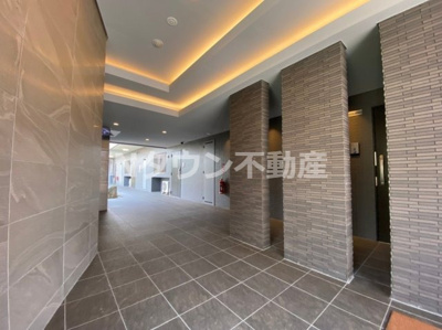 【ロビー】 | グランドガーデン | 建物の内部です