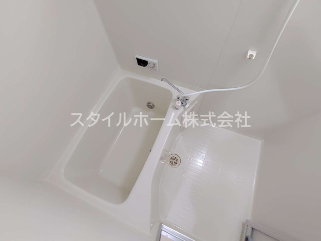 【浴室】 | メゾンドスリーゼ | 別部屋写真です。