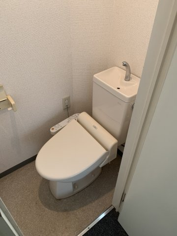 サンセリコビルのトイレ