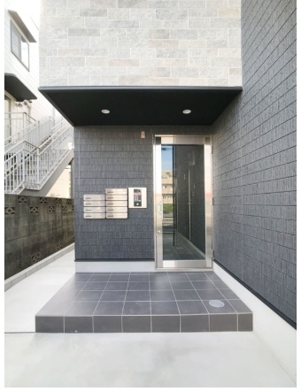 【エントランス】