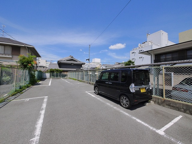 ミオカーナ三条町駐車場の駐車場|駐車場です