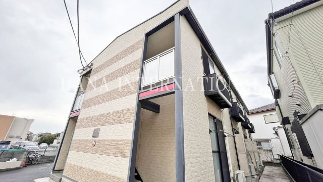 レオパレスリュビの外観