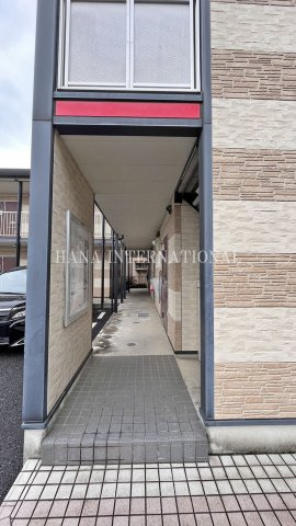 レオパレスリュビのエントランス