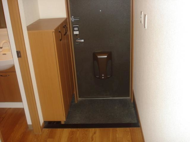 クオリティ パレス|下駄箱