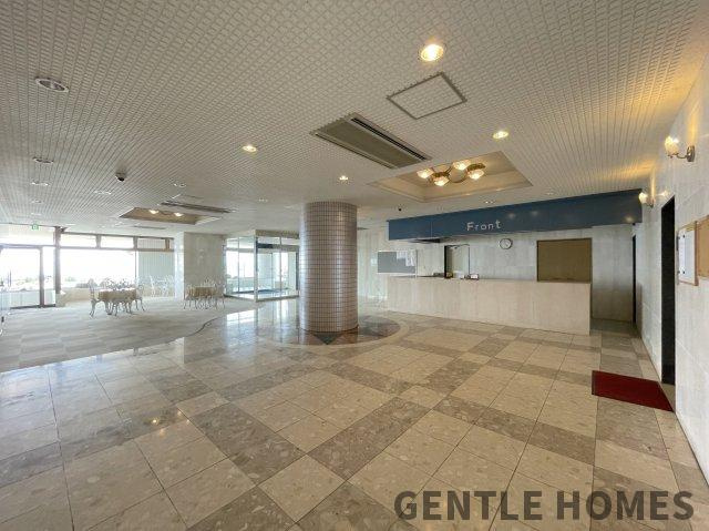ファーネスト津屋崎ベイシティのエントランス