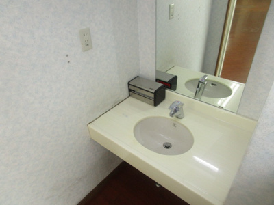 【洗面所】 | 菱屋東3丁目貸店舗・作業所・事務所（東大阪市菱屋東3丁目1-1）