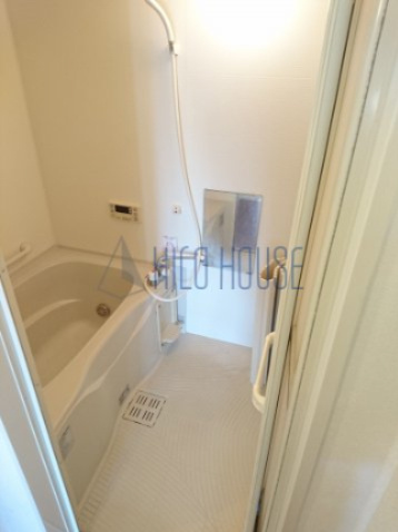 コンフォートフォレストⅡの浴室|※別号室の室内写真です。室内の状況は、実際の室内にてご確認下さい。