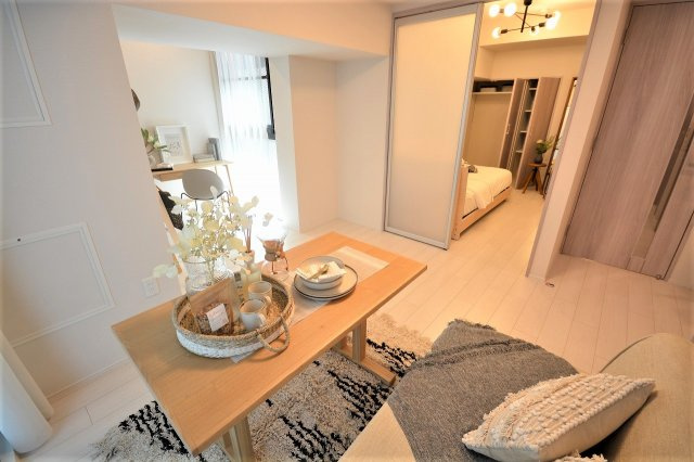 プレディアコート本町の居間・リビング