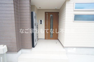 【エントランス】 | REGALEST下小田井