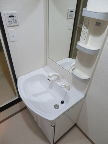 フジパレス城東諏訪Ⅲ番館の洗面所