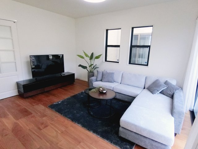 広島市安佐北区可部５丁目　中古一戸建ての居間・リビング|居心地のよいゆったりとしたリビングダイニング