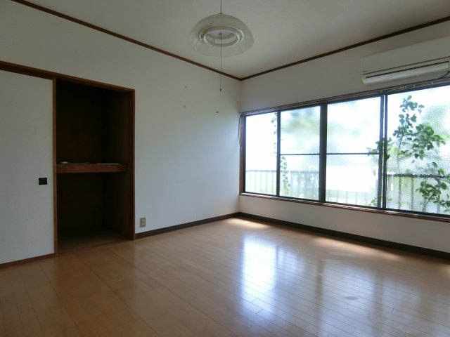 コーポNSの洋室