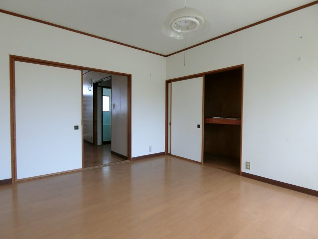 コーポNSの洋室