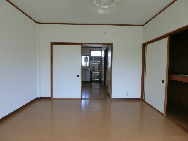 コーポNSの洋室