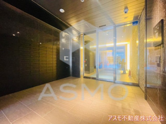 【エントランス】
