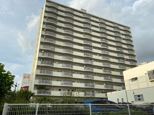 山王住宅N棟