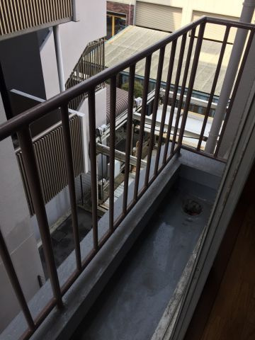 西田マンションのバルコニー