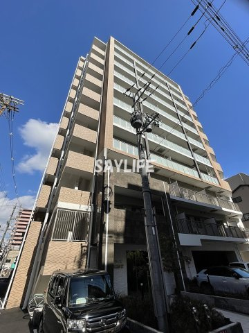 リアライズ布施駅前の外観