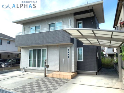 【外観】 | 加古郡播磨町宮西1丁目　中古戸建 | 一条工務店施工のオール電化住宅♪駐車スペース4台分！！