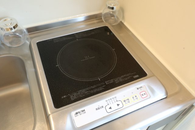 東伏見ＮＯ18プラザＵＳＡのキッチン|IHコンロ