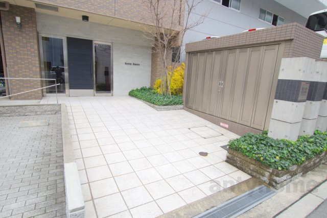 ラナップスクエア東天満　仲介手数料無料のエントランス